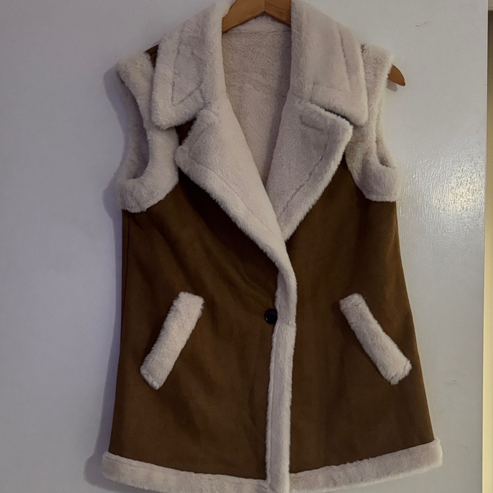 Women's Brown and Cream Sleeveless Faux Fur Vest